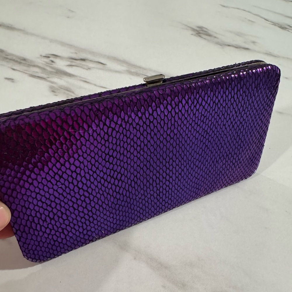 Elegant Purple Clutch 💜💜💜